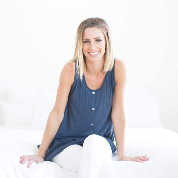 Meet your Posher, Jill - Picture 1 of 1